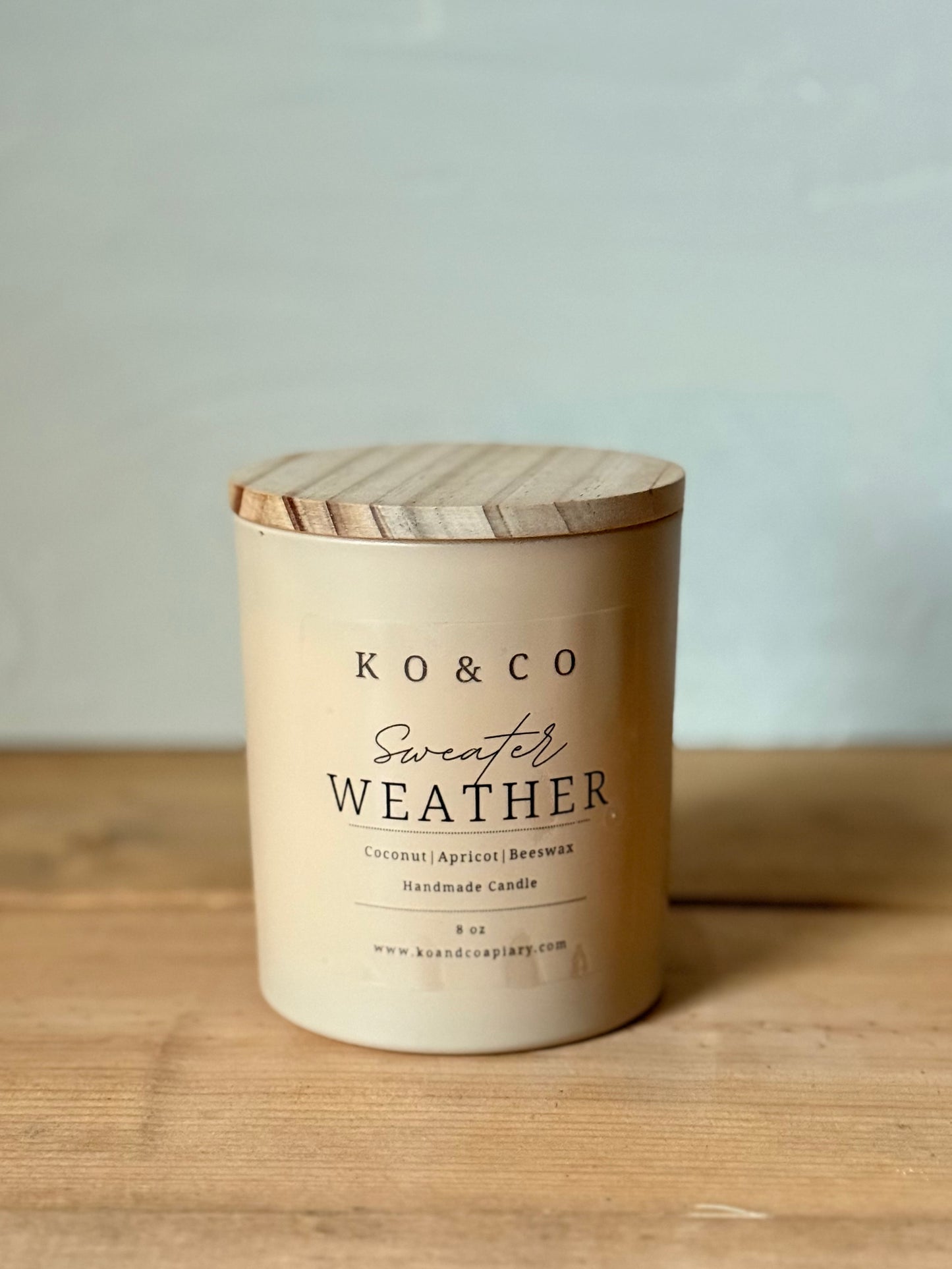 8 oz Candle | coco apricot beeswax